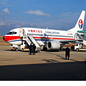 襄阳刘集机场货运航空快运业稳步发展的原因是什么？